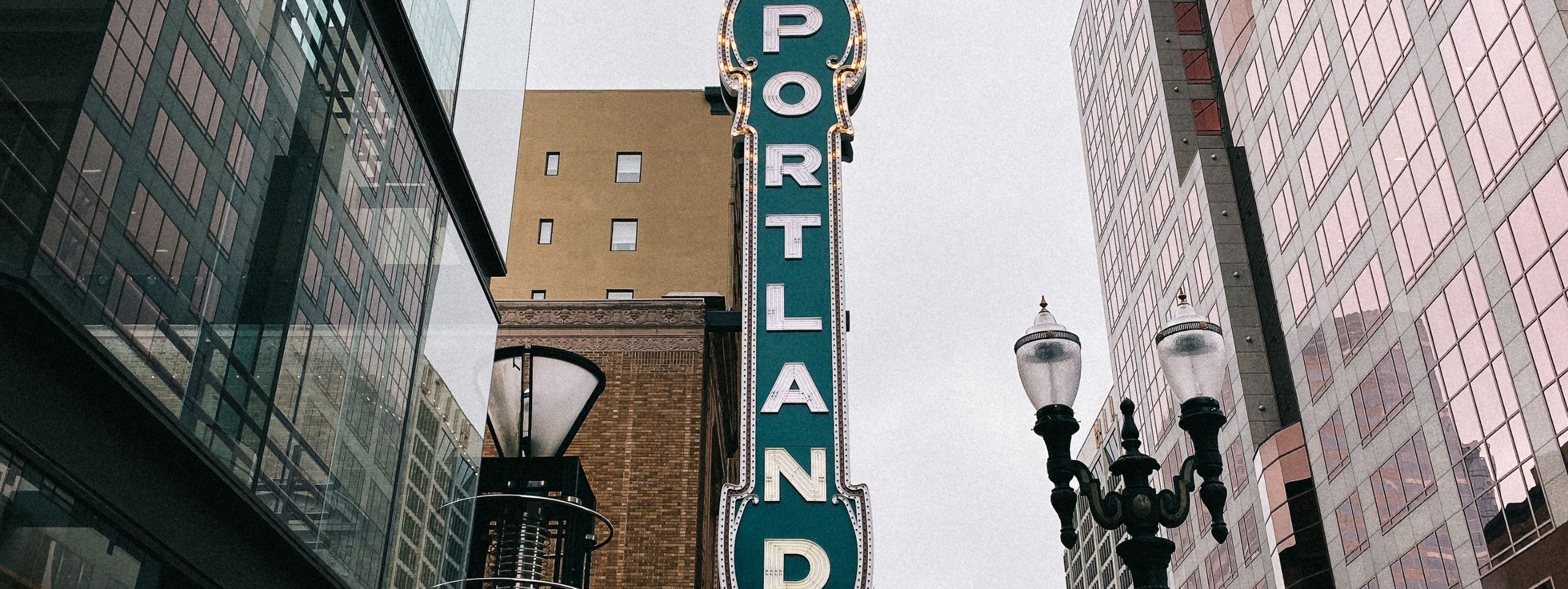 A picture of the Portland sign outside of the Arlene-Schnitzer concert hall